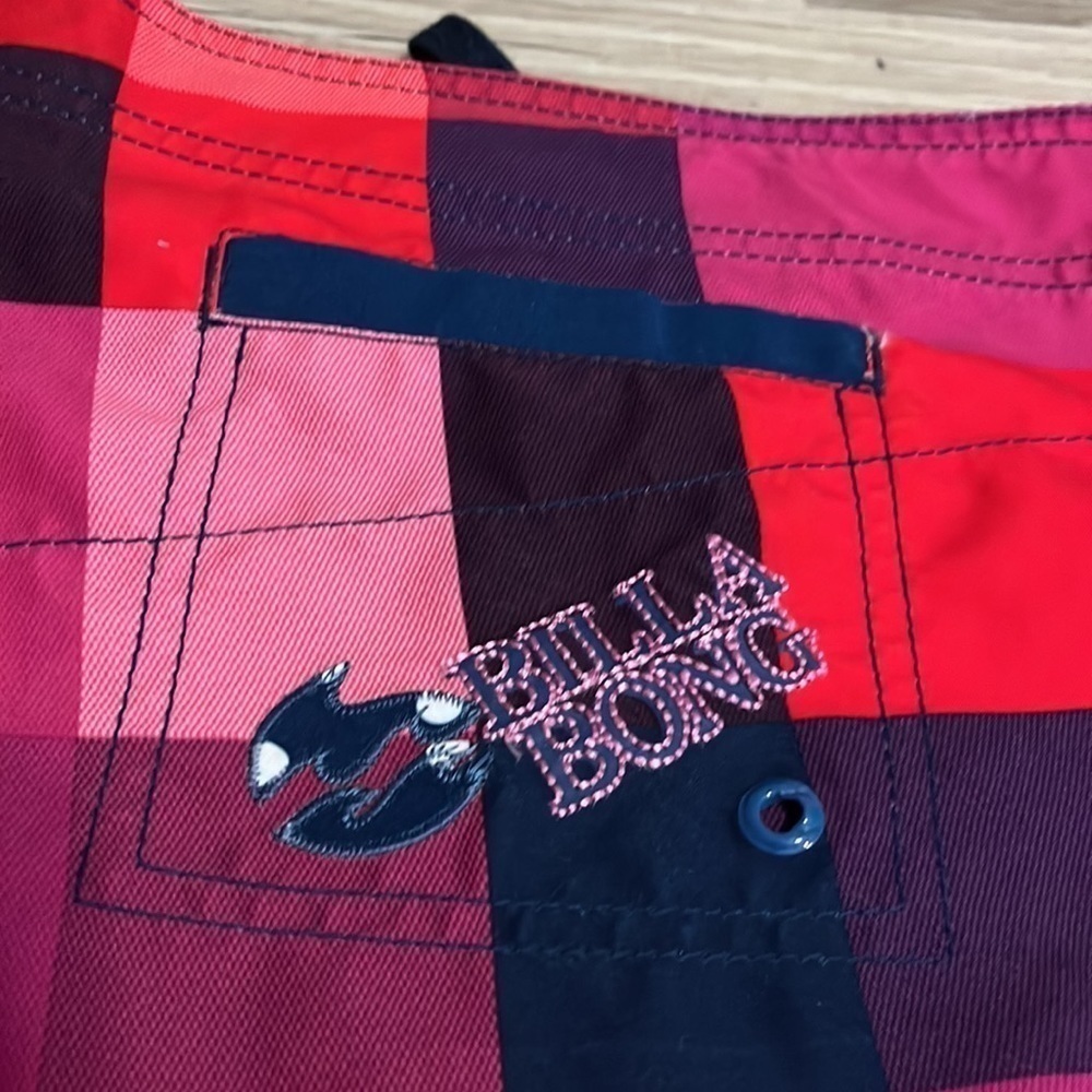 billabong Board Shorts - Picture 7 of 10